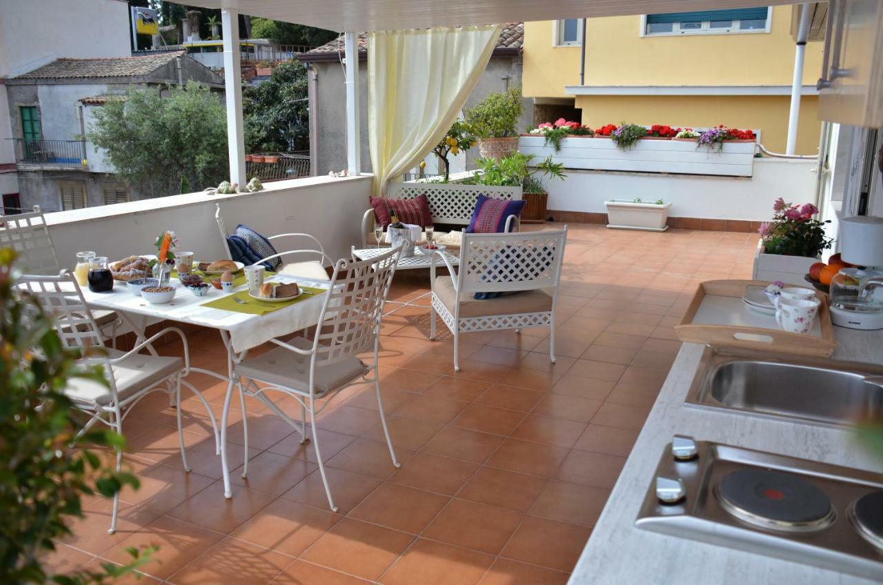 L'Attico Bed and Breakfast Taormina Exteriör bild